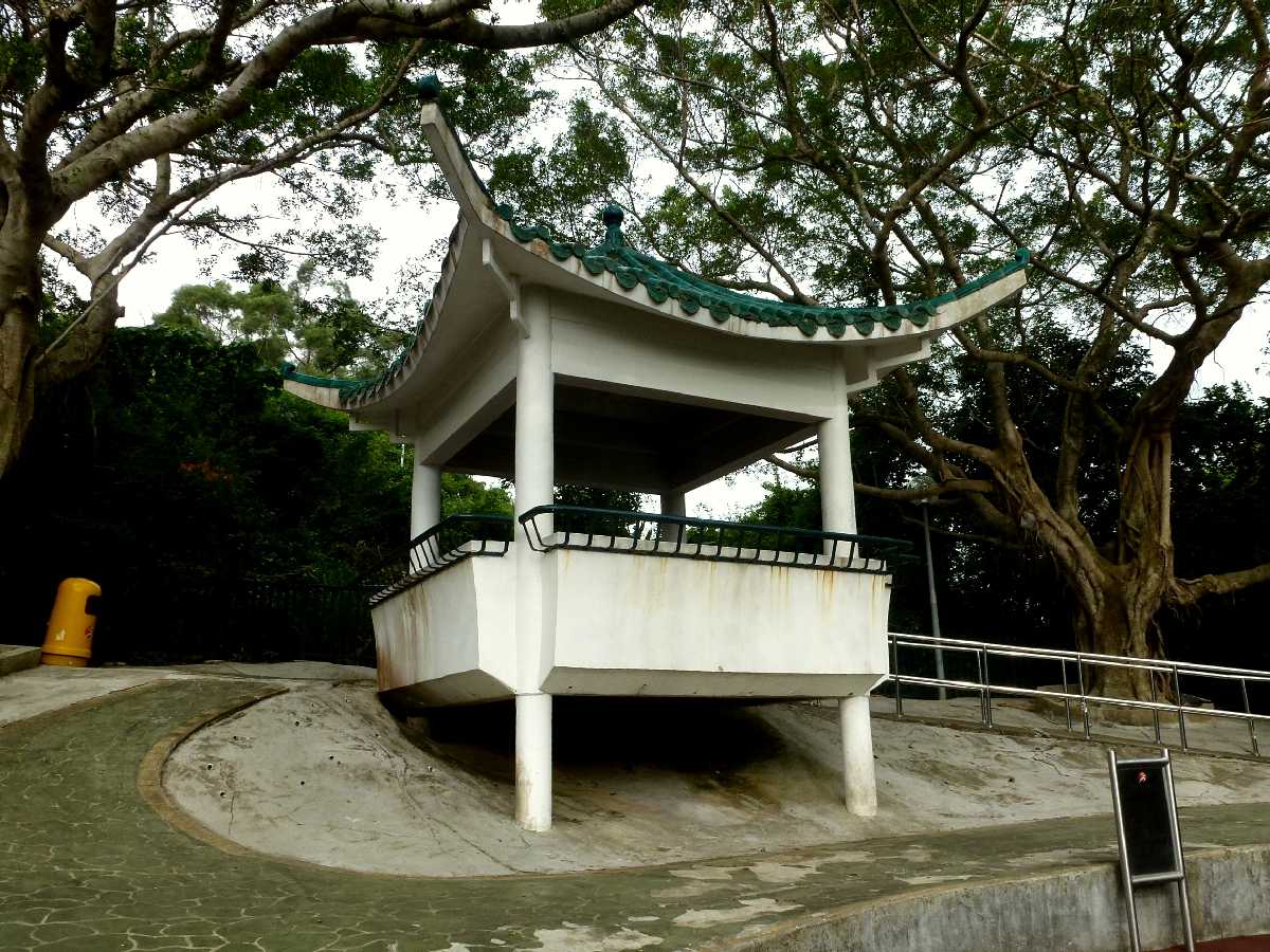 Finger Hill, Peng Chau Island