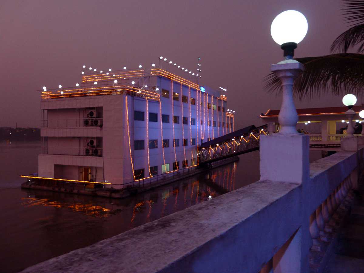 27 Romantic Places in Kolkata For Couples in 2022