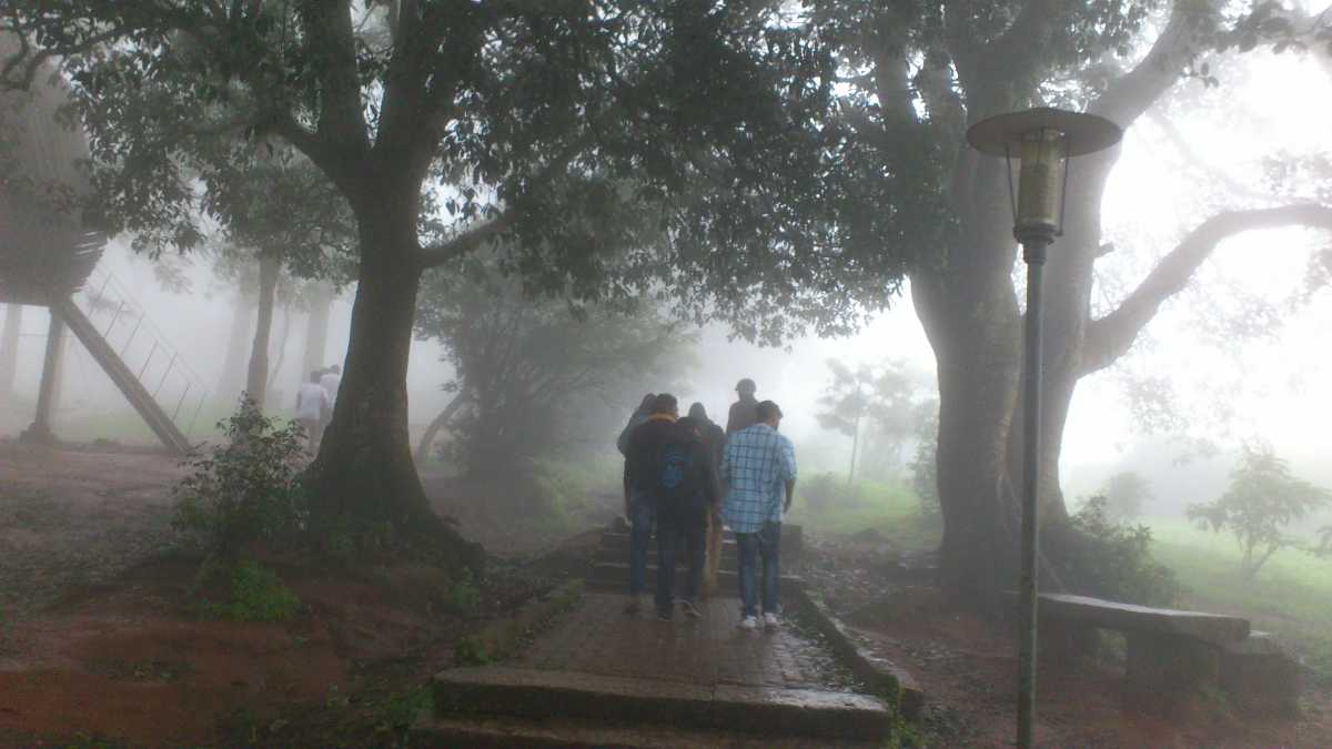 Monsoon showers in Nandi Hills