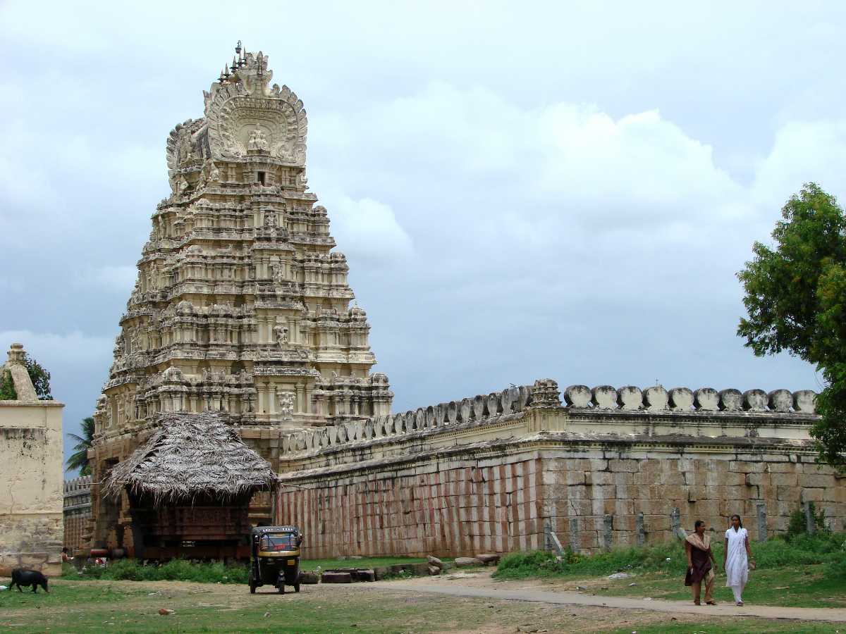 Sri Ranganathaswamy Temple, Srirangapatna| History, Timings, Photos