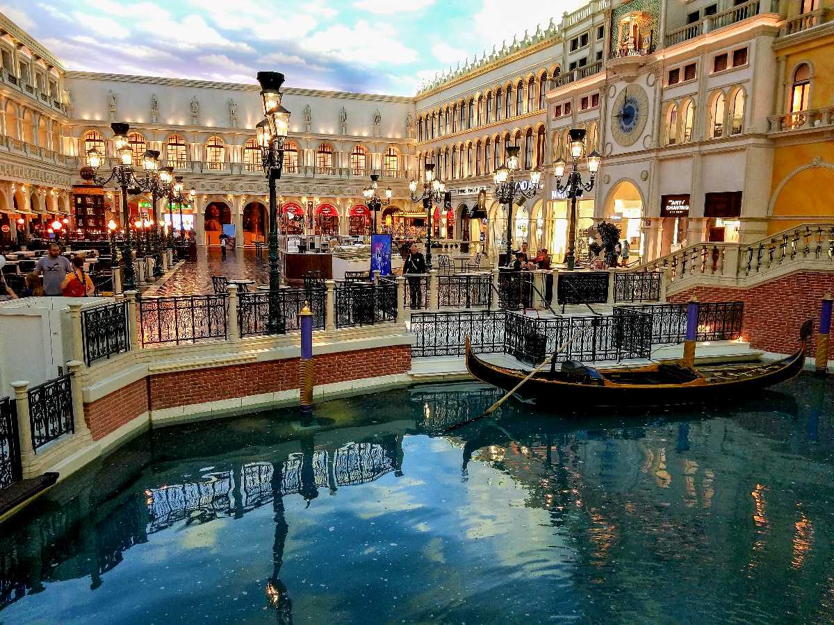 Grand Canal Shoppes in Las Vegas - Tours and Activities