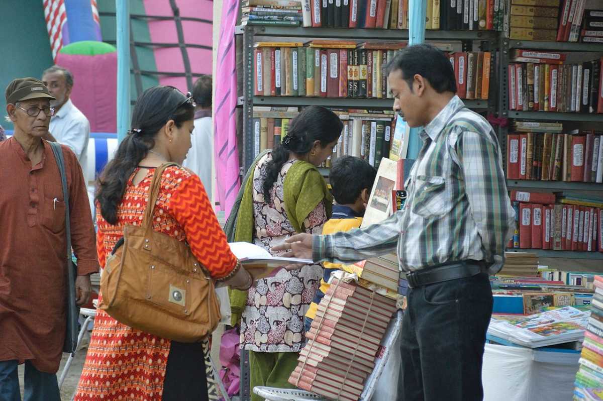 10 Best Places For Shopping In Kolkata In 2021 Catherine knew her sister meant well, but a blind date with a famous, handsome tycoon was not exactly what she needed. 10 best places for shopping in kolkata