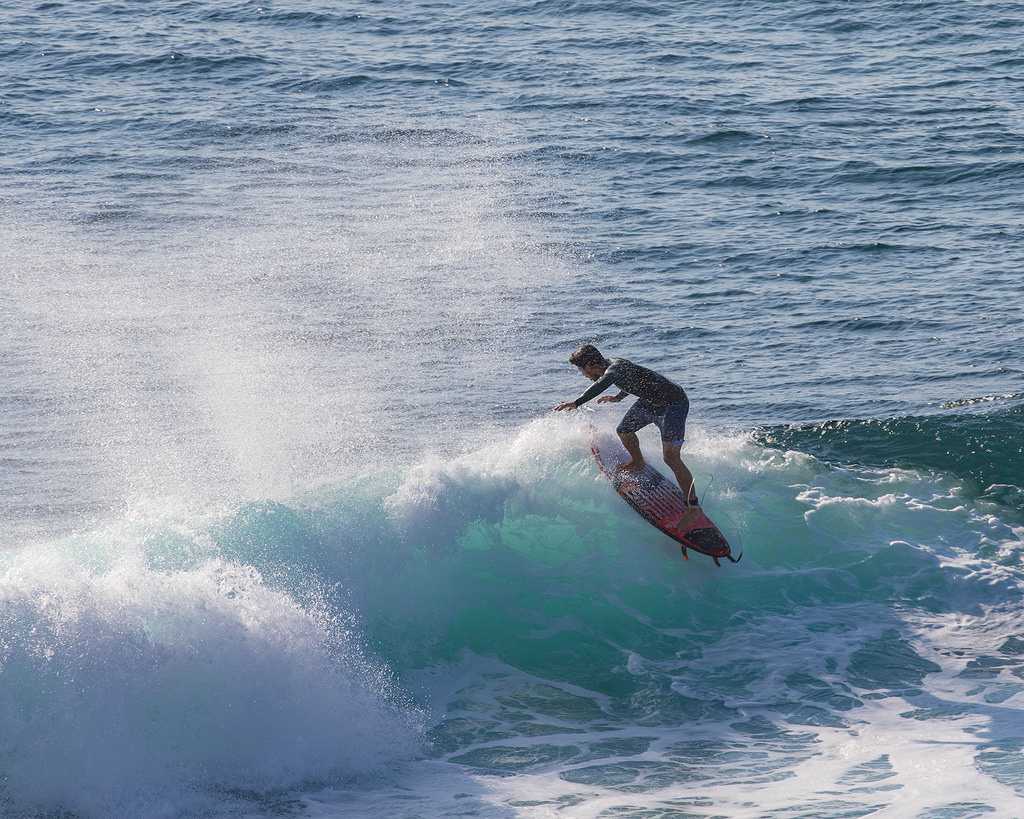 Surfing in Bali, Impossible Beach