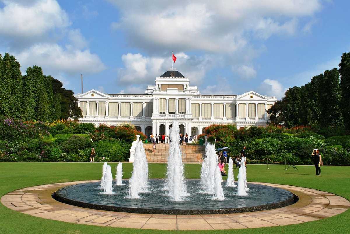 can we visit istana singapore