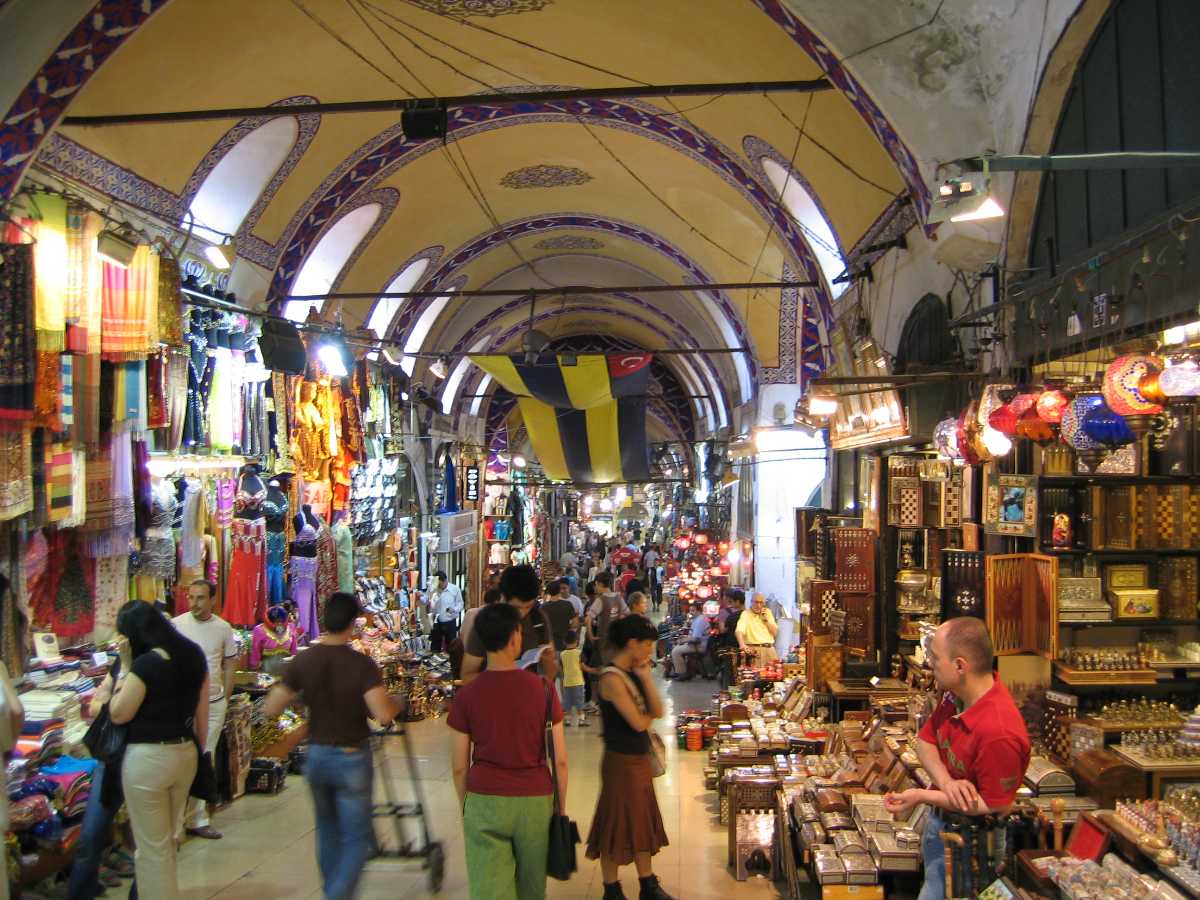 16 Best Places for Shopping in Istanbul