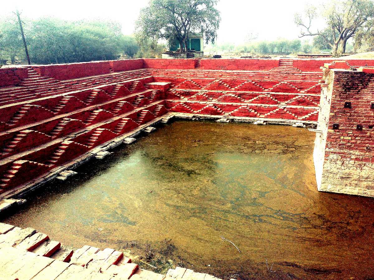 Jachcha ki Baori, stepwells in India