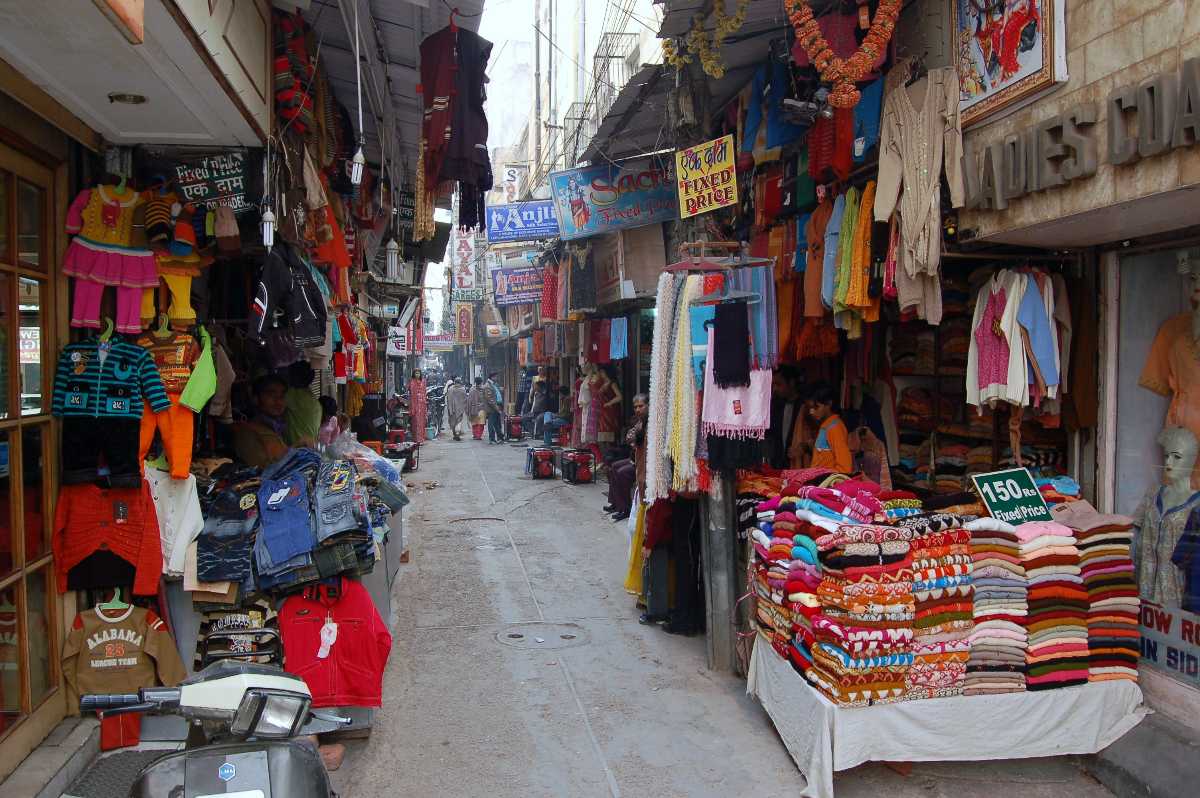 Karol Bagh, Cheapest Places to Shop in Delhi