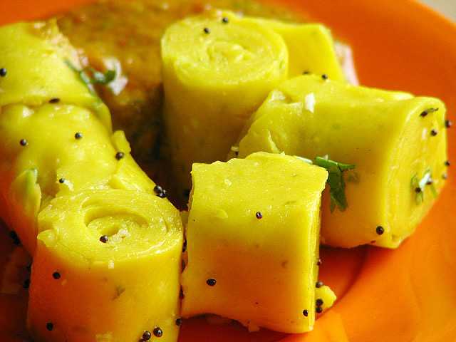 21 Amazing Gujarati Dishes | The Best of the Food of Gujarat