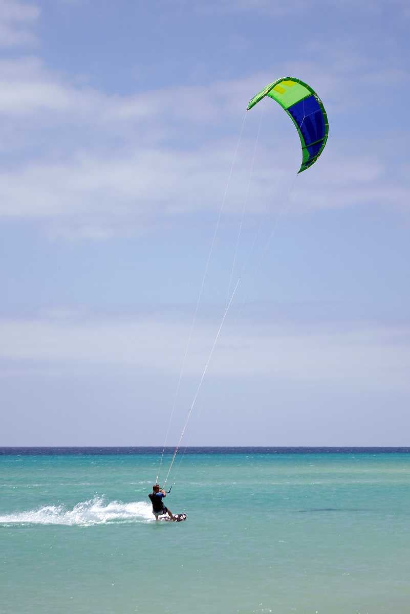 Kite Surfing in Hua Hin, Thailand