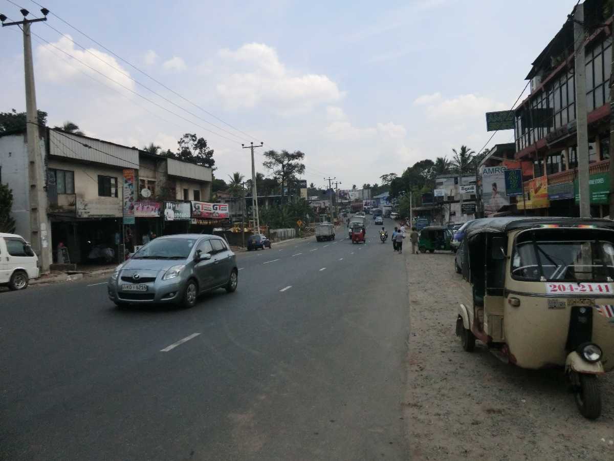 Roads in Sri Lanka