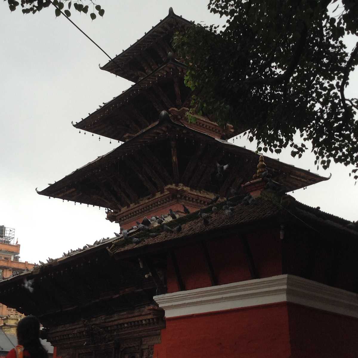 The Kumbeshwar Temple.
