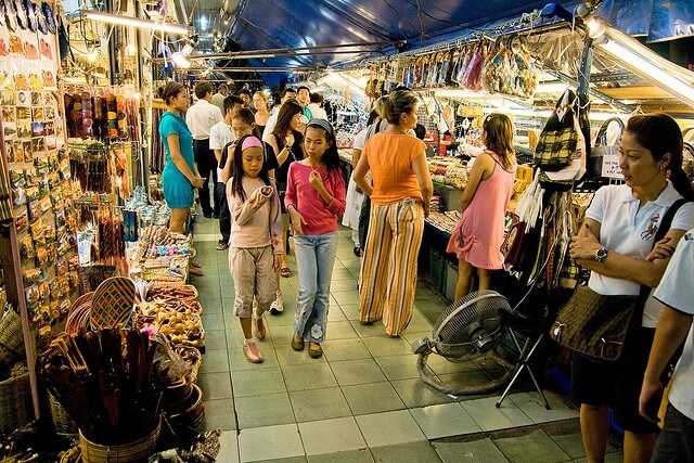 Minh Phung, Night Market In Ho Chi Minh