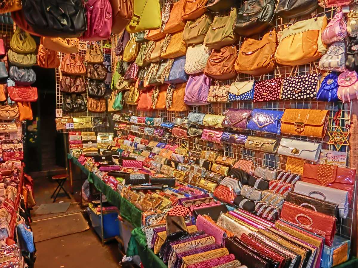 Cheap Shopping in Hong Kong 16 Best Budget Shopping Places