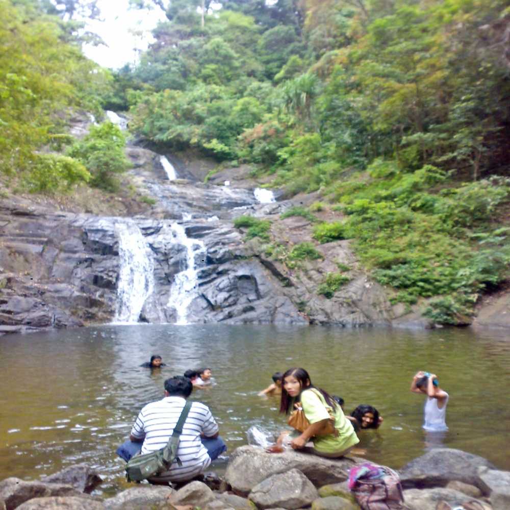 Lampi Waterfall