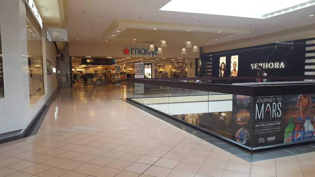 6 Malls in Orlando For Shopping Food and Entertainment