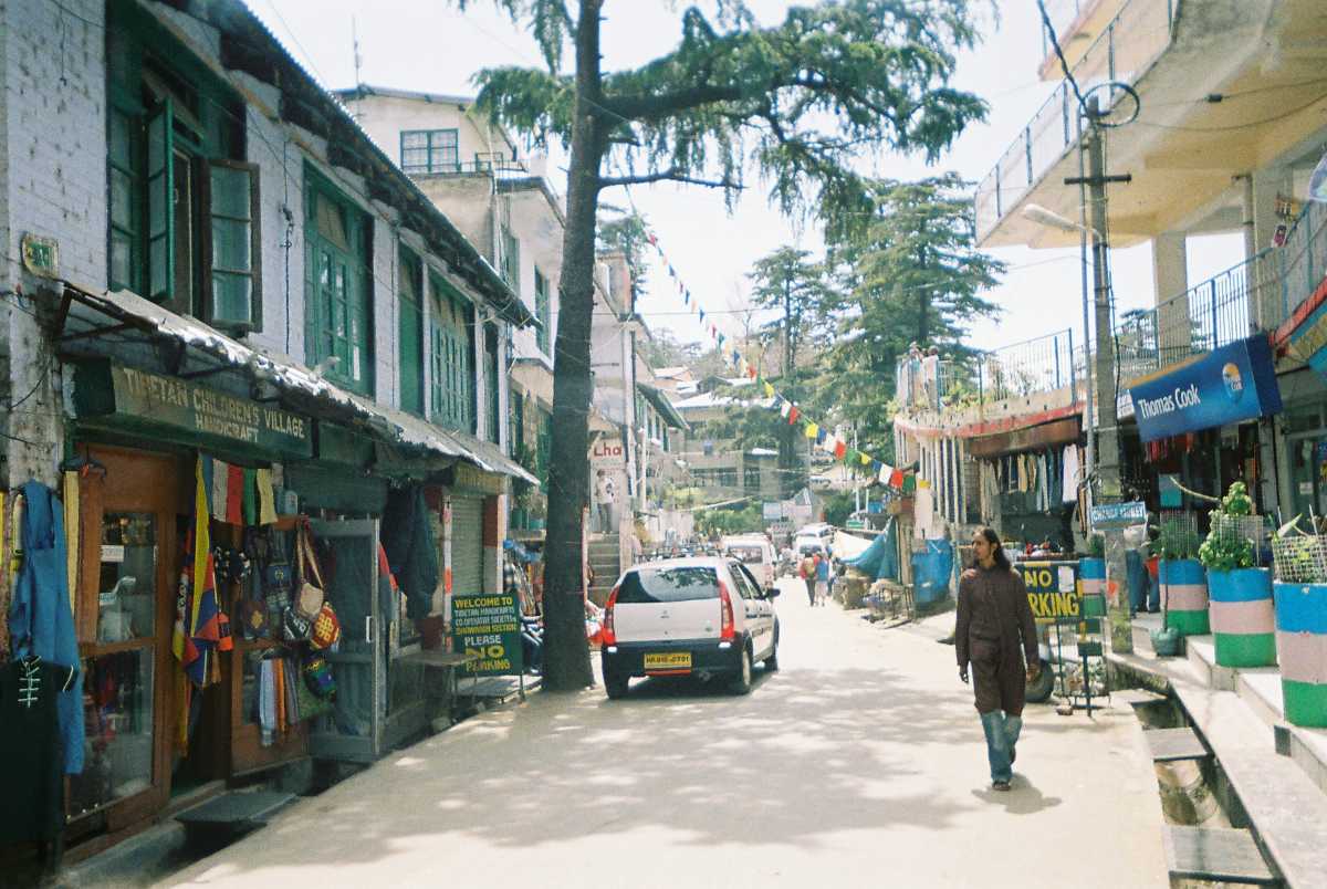 Mcleodganj Roads