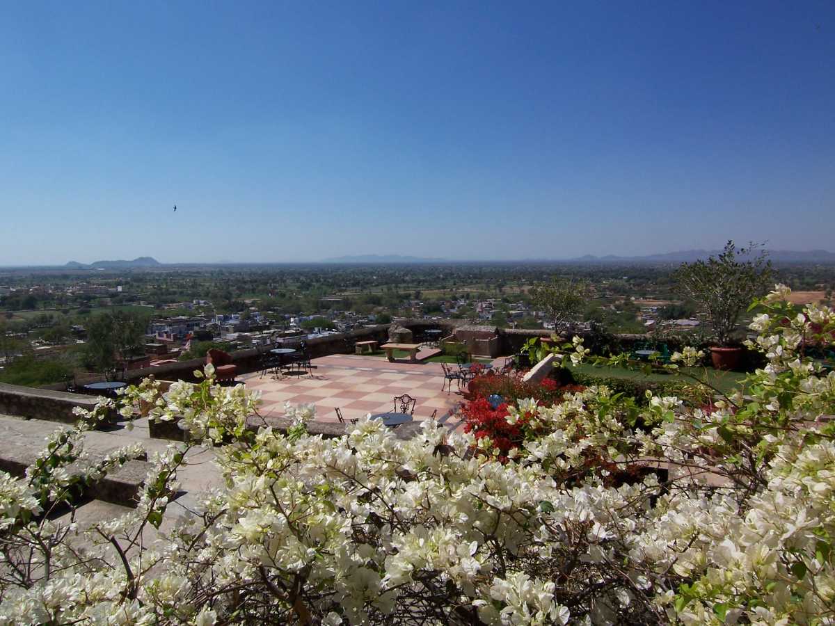 Neemrana Fort Palace terrace