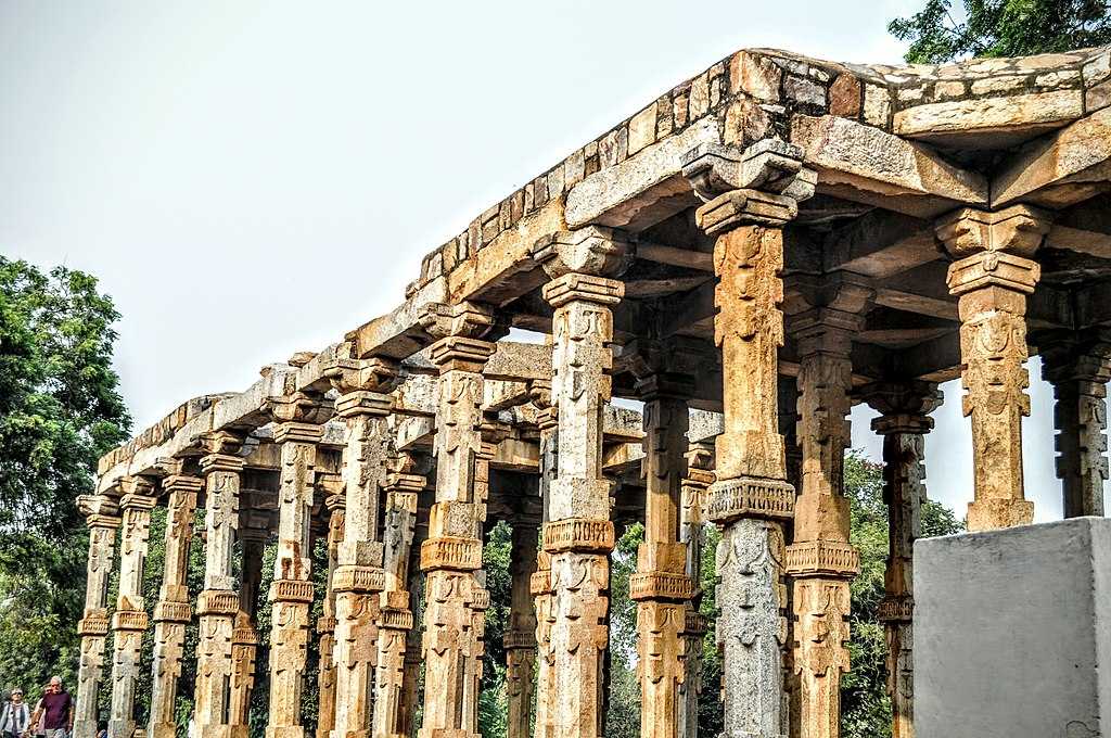 History of Qutub Minar