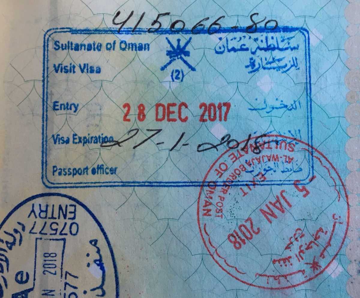 oman visit visa age limit