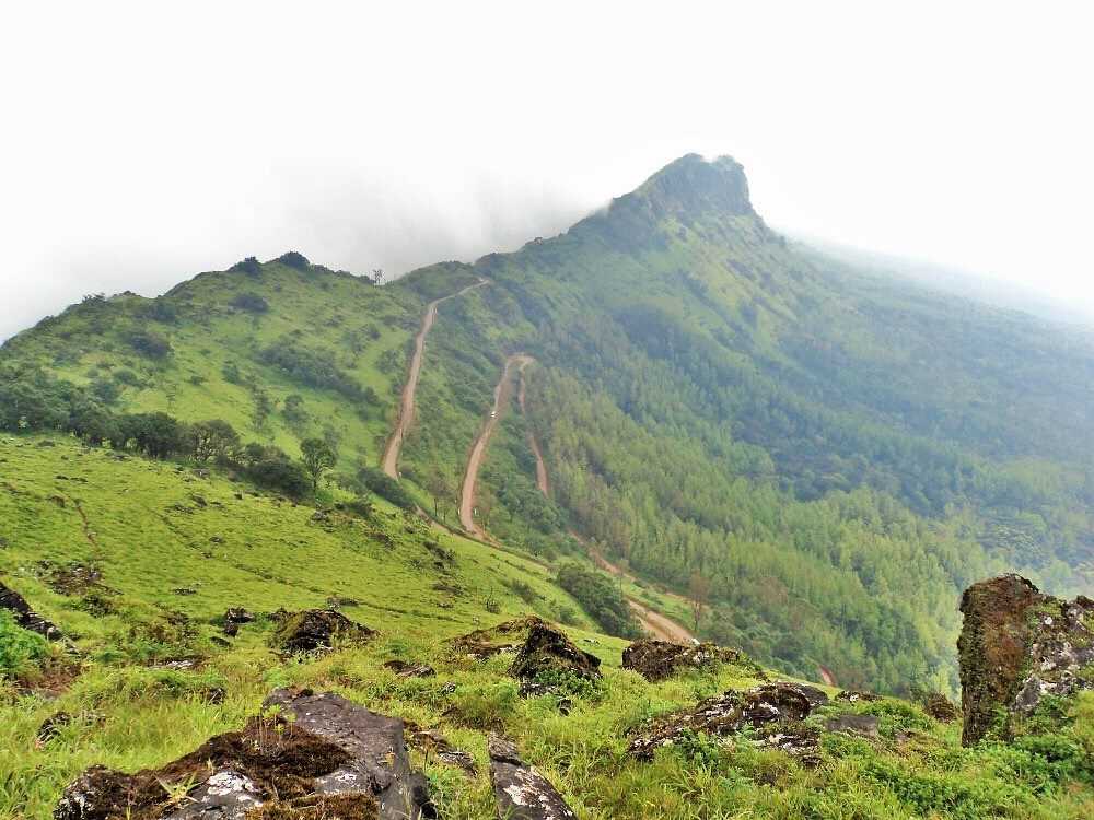 baba budangiri trek