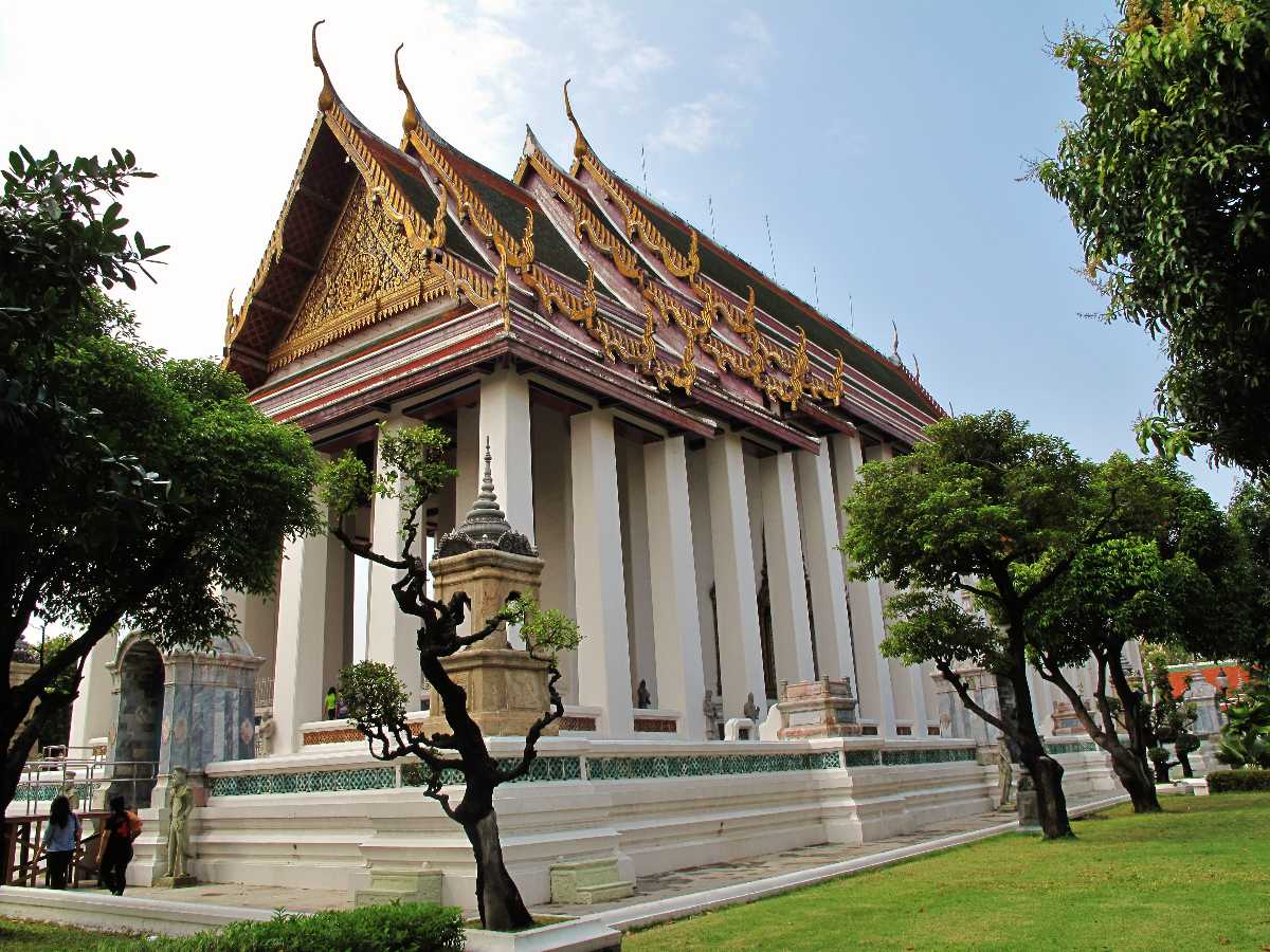 Ordination Hall at Wat Suthat