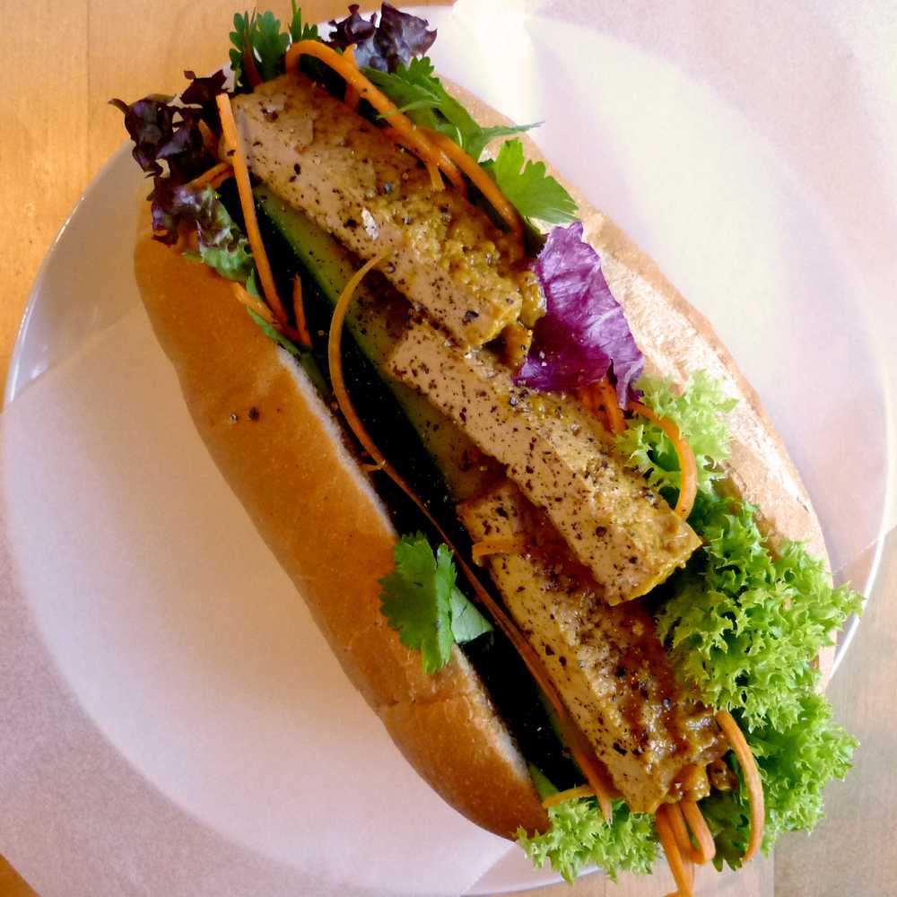 Banh Mi Chay, Vegetarian Food in Vietnam