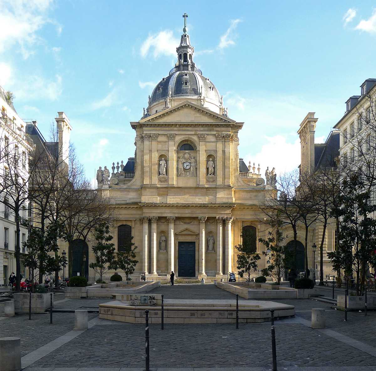 Latin Quarter of Paris (Quartier Latin) | Paces to Visit, Bookstores, Shopping | Holidify