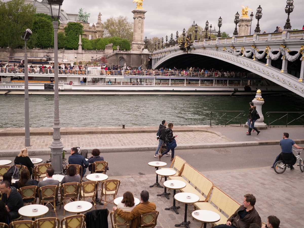 Cafe, Pont Alexandre III, Paris