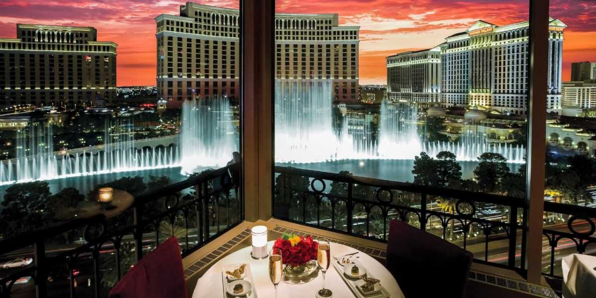 Paris Las Vegas Pool: Quiet Paradise With Eiffel Tower Views