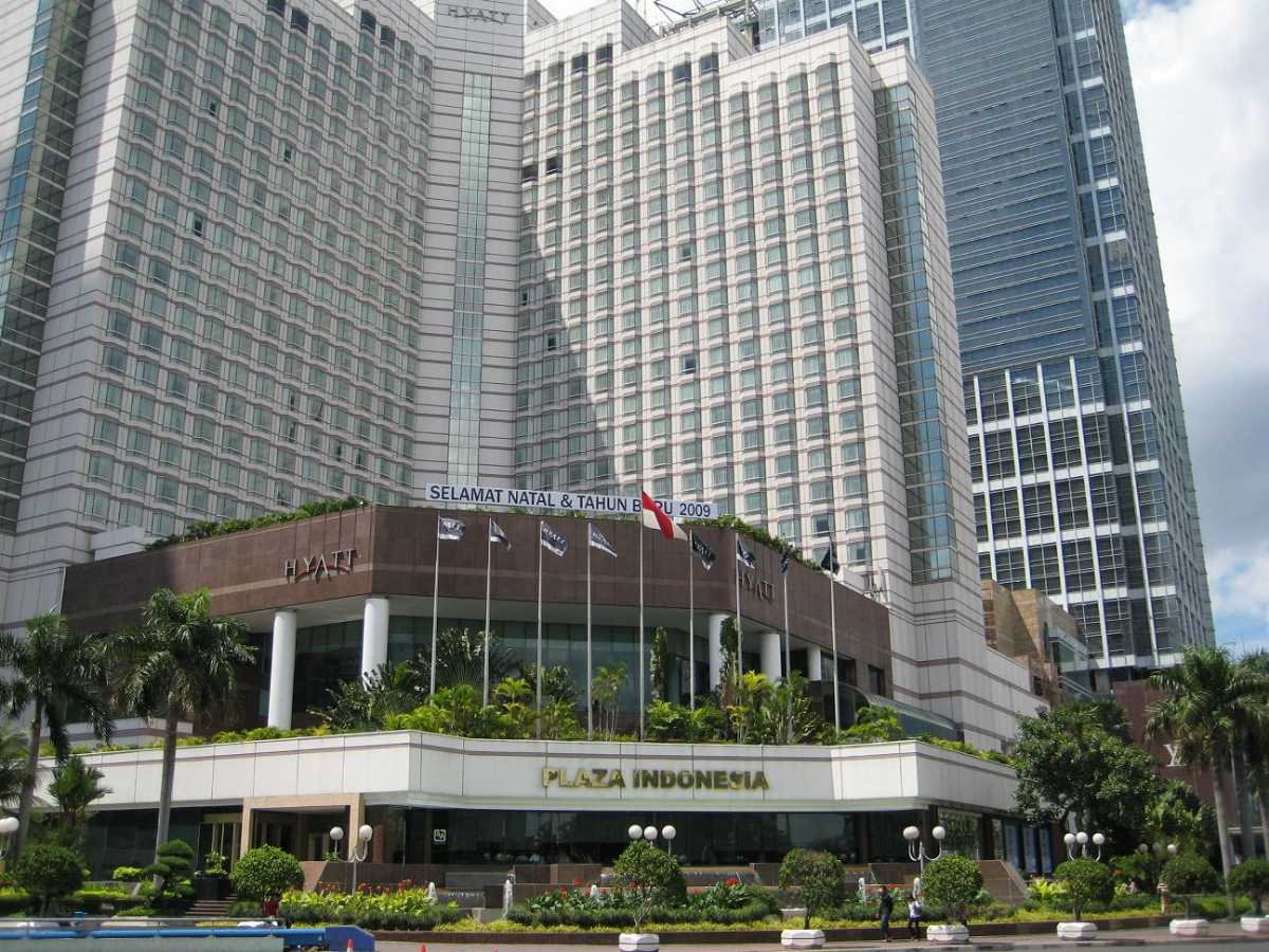 Plaza Indonesia, Jakarta | Restaurants, Stores, Cinema