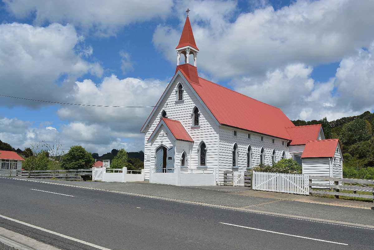 Church of Saint Peter and Paul, Puhoi