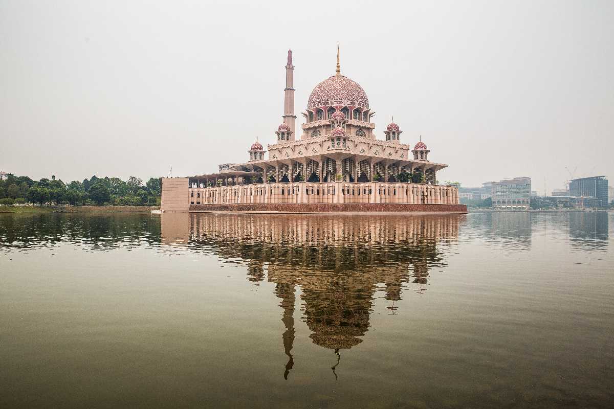 Putrayaja Mosque