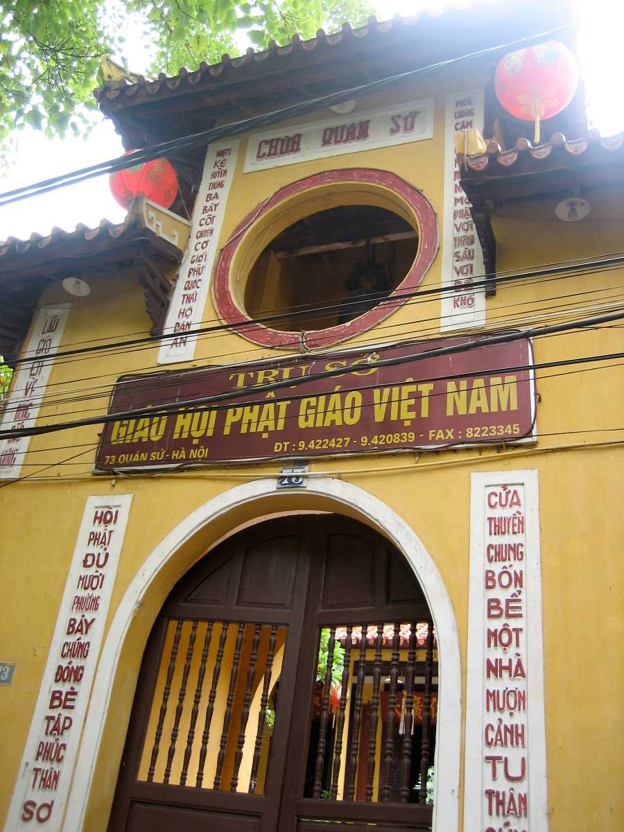 Quan Su Pagoda Hanoi Vietnam