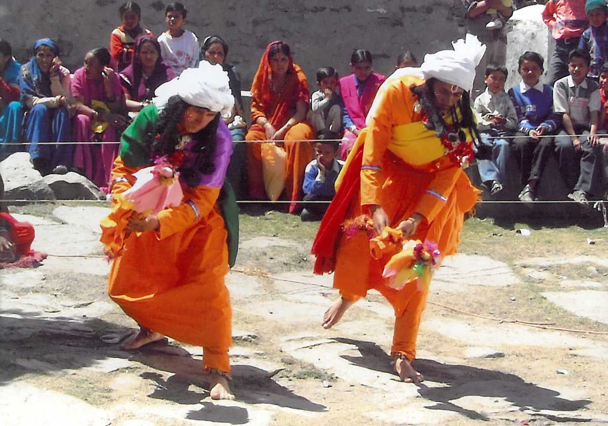 Culture of Uttarakhand - Traditions, Festivals and More Information
