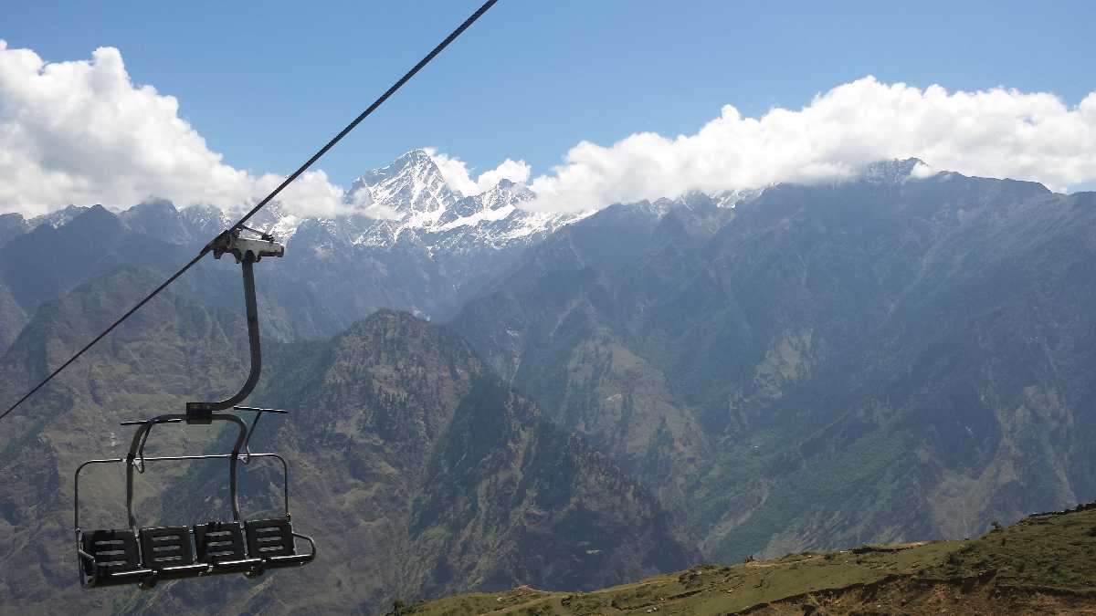 Auli ropeway ride