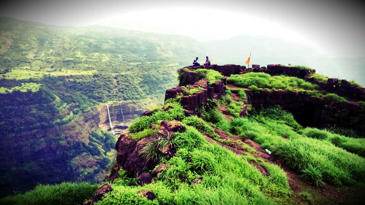 lonavala to rajmachi fort trek distance