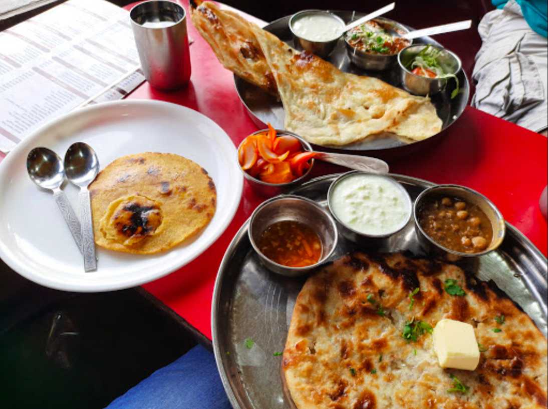 places to visit in amritsar for food