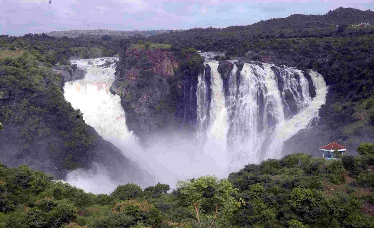 Shivanasamudra falls