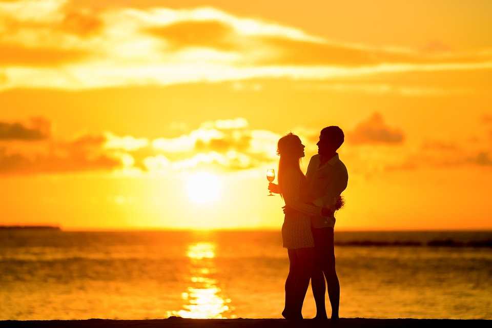 Couple, Sunset