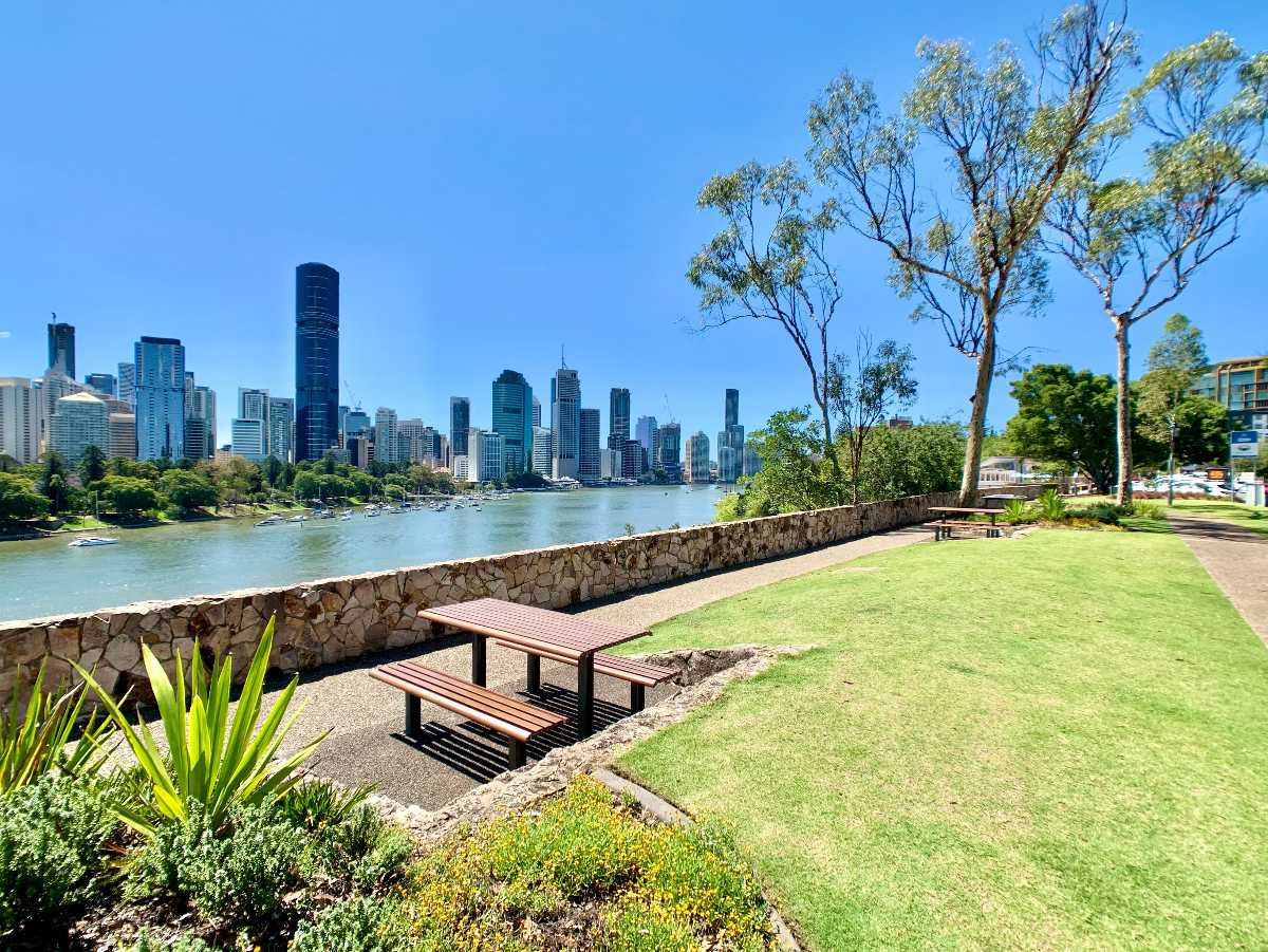 8 Spots to Watch a Beautiful Sunset in Brisbane