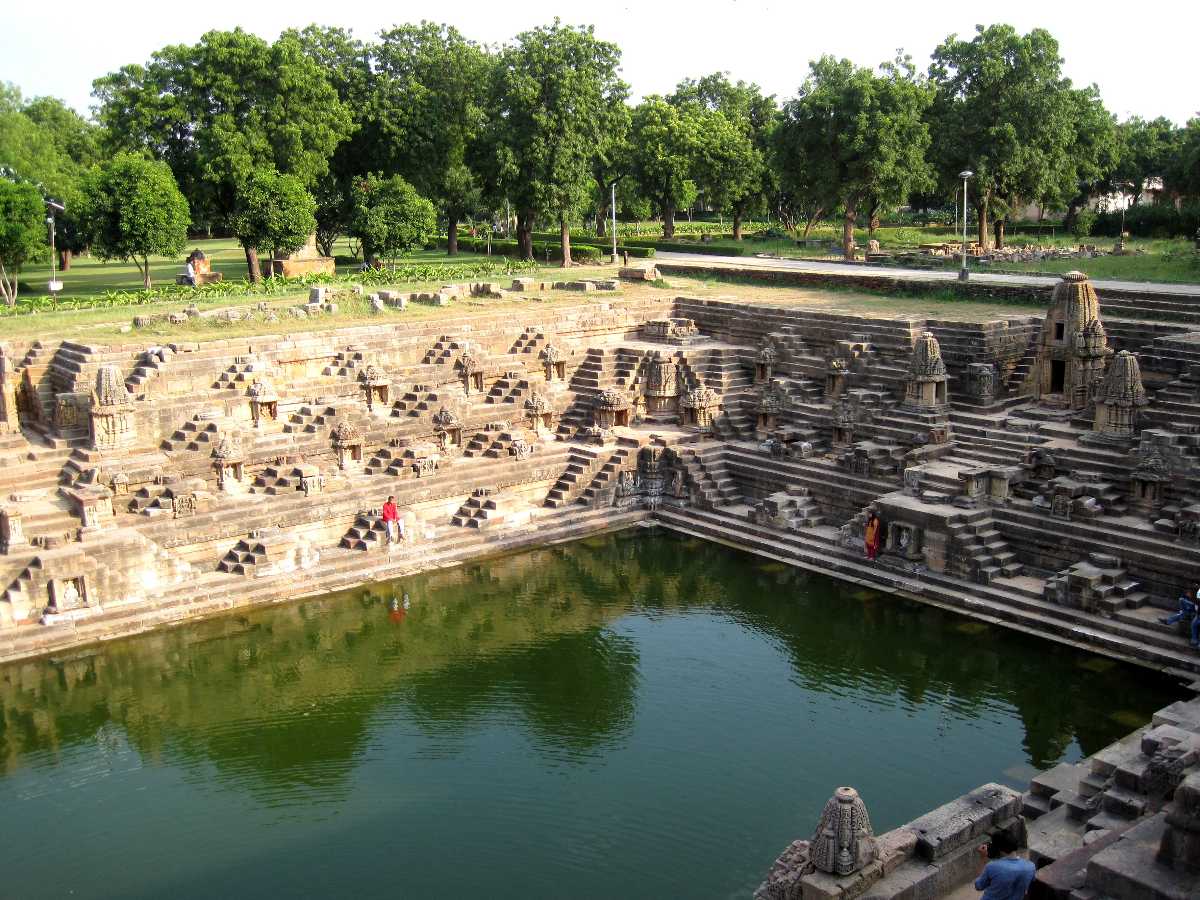 Surya Kund, Stepwells in India