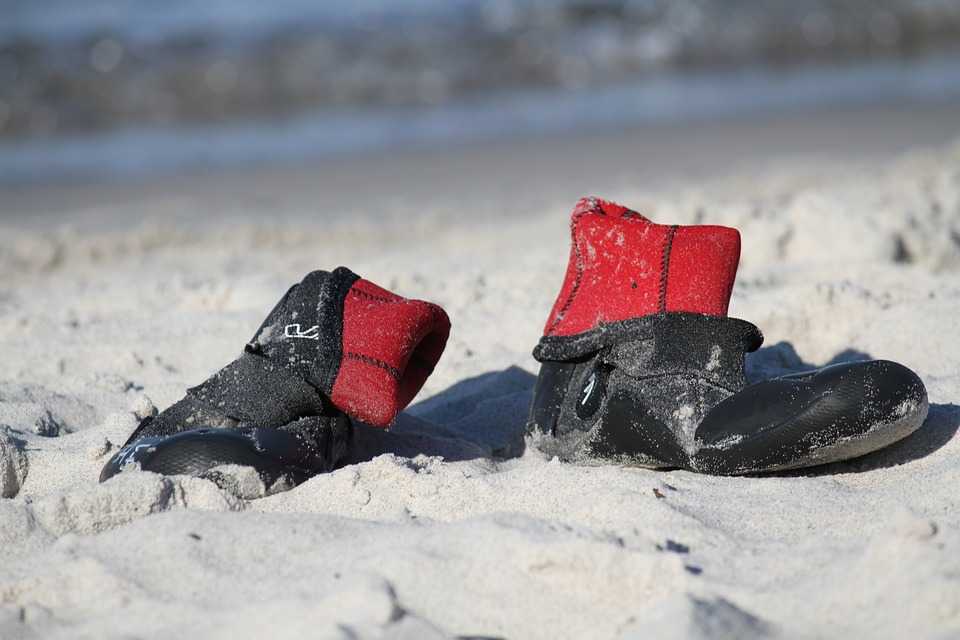 protective beach footwear