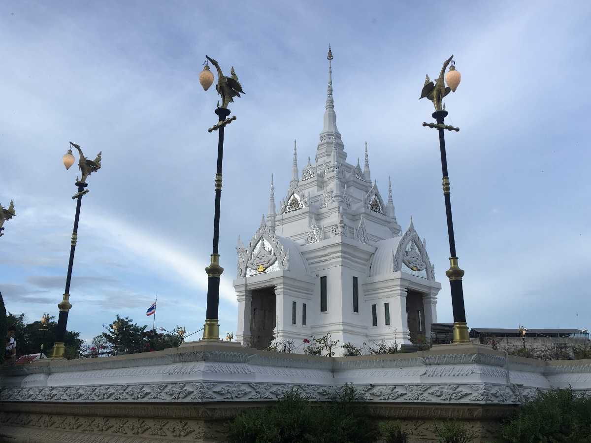 City Pillar Shrine, Surat Thani | Holidify