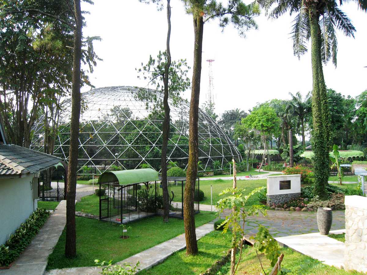 Taman Mini Indonesia Indah Bird Park