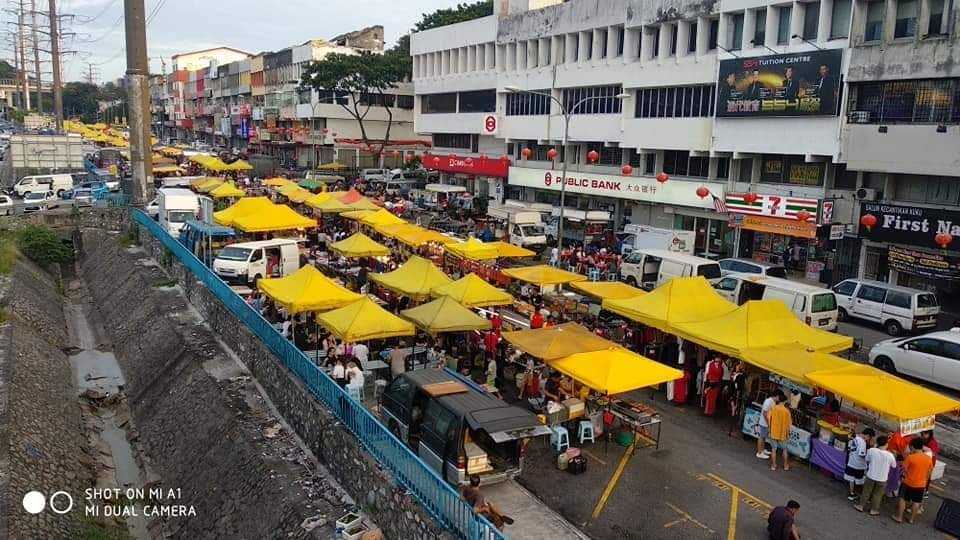 Taman Connaught Night Market