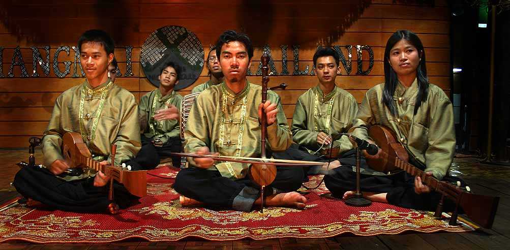 Национальный инструмент Тайланда. Музыкальные инструменты Таиланда. Традиционные музыкальные инструменты тайские. Национальные инструменты Таиланда.