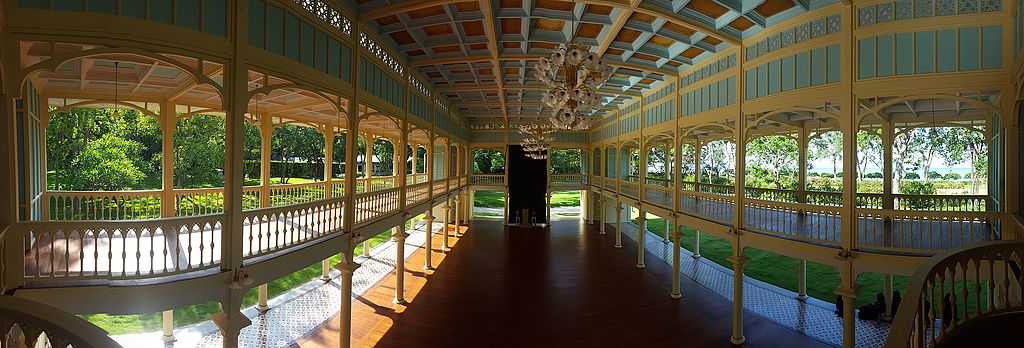 The Throne Hall of Mrigadayavan Palace