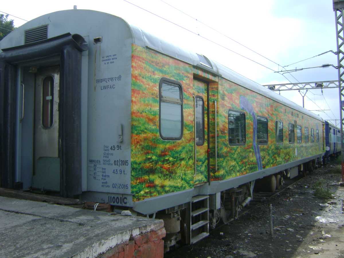 Hyderabad to Puri by Train
