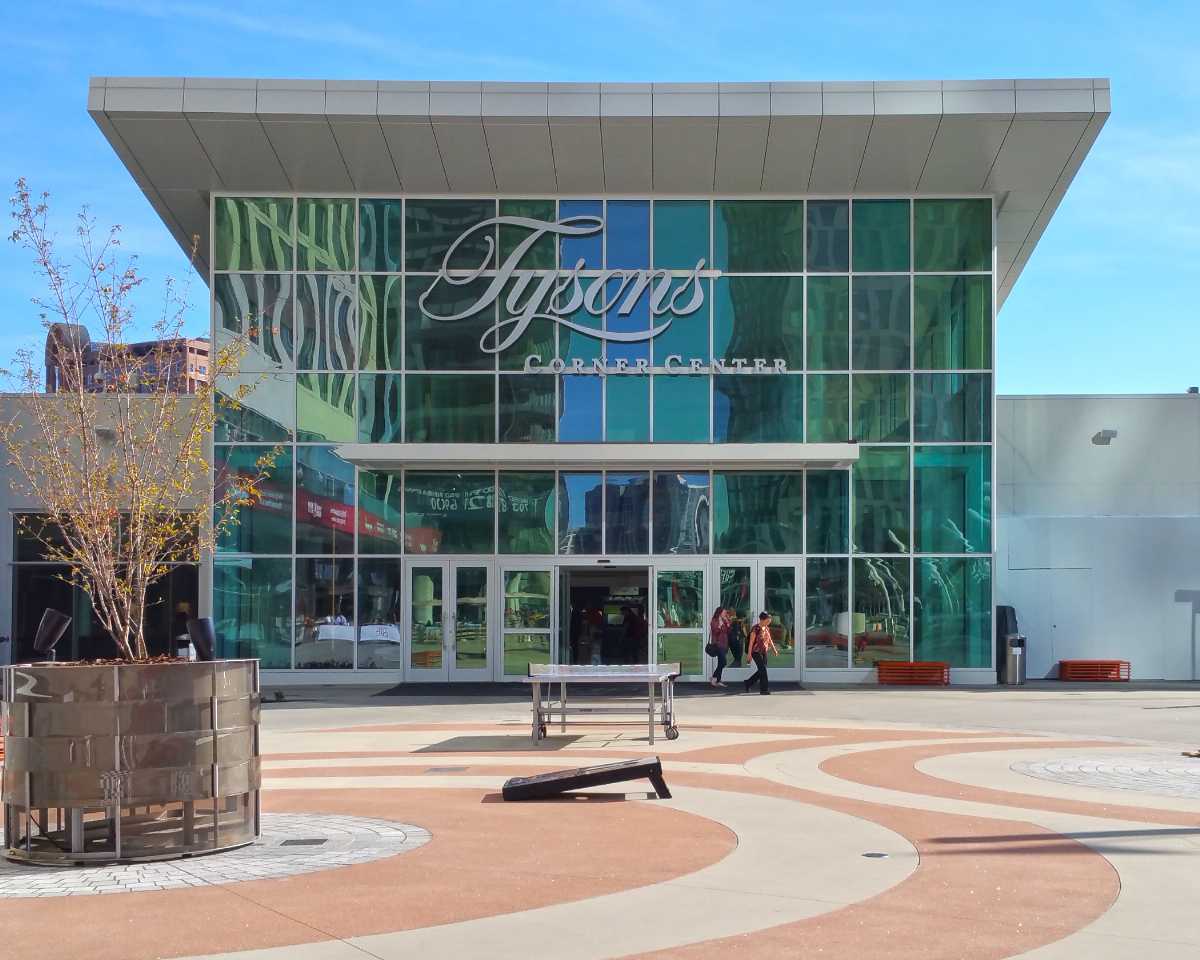 Where To Splurge In Tysons Galleria