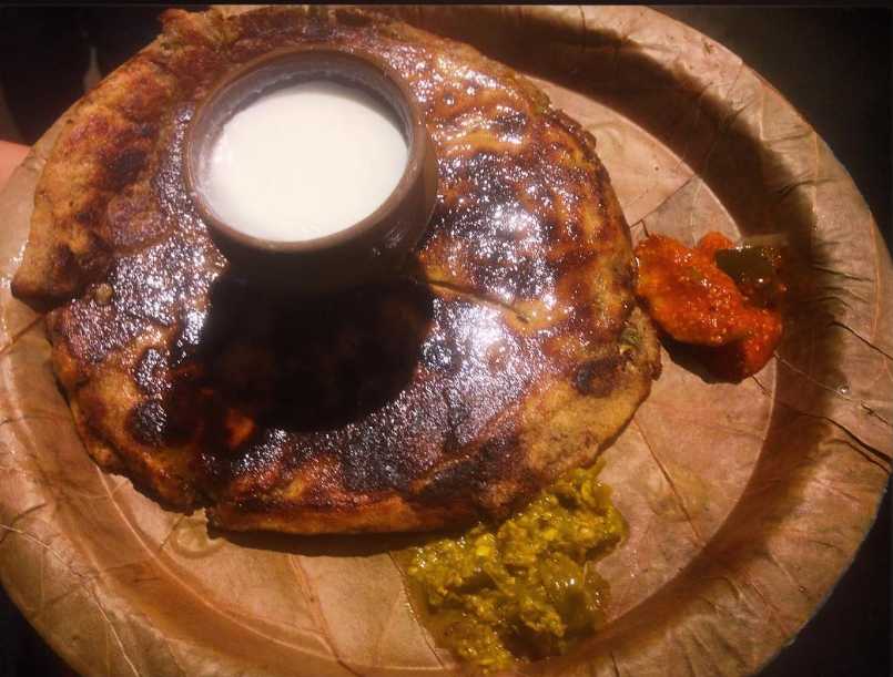 Lassi te Parotthe at Carter Road Khau Galli